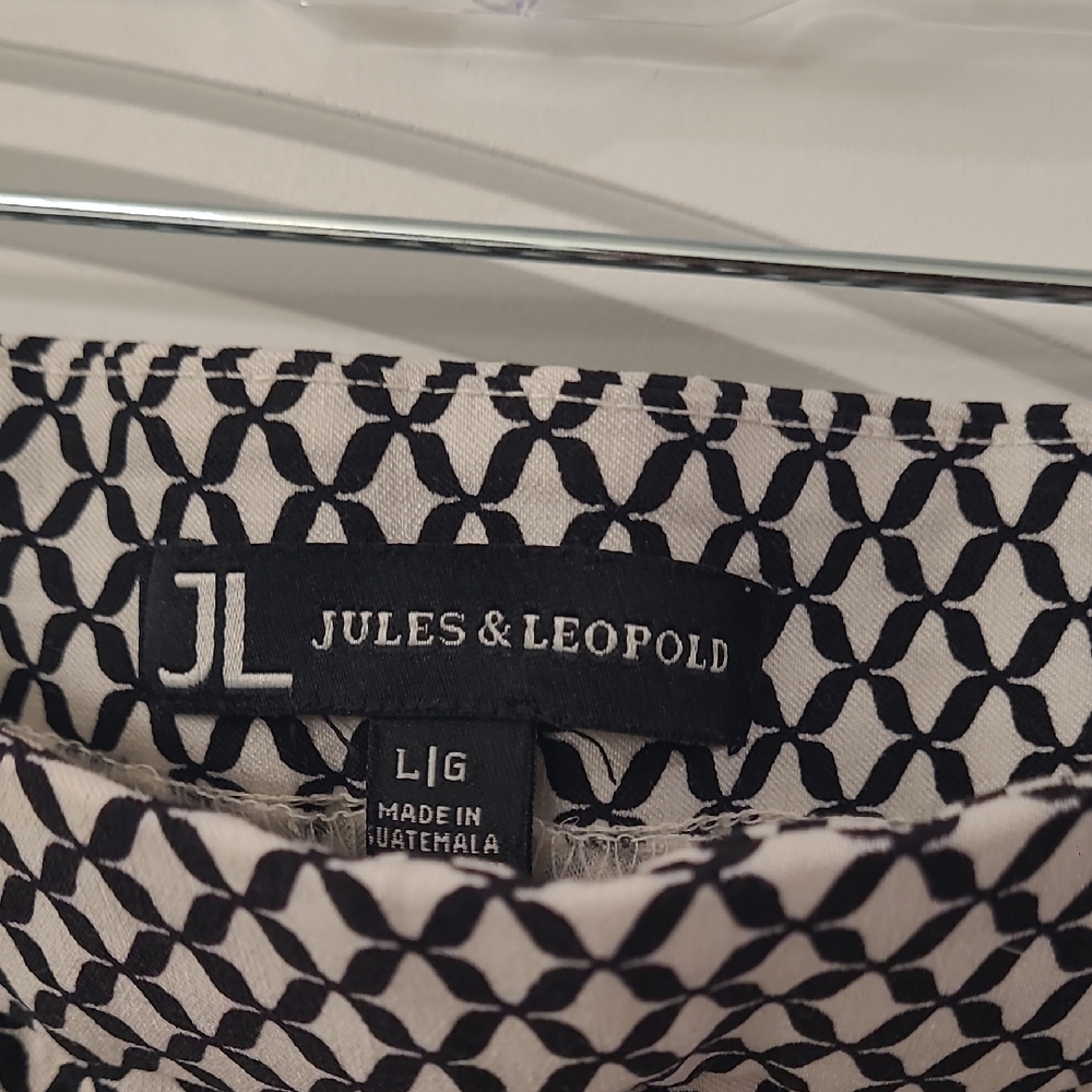 Jules & Leopold Monochrome Geometric Pants - Picture 2 of 9